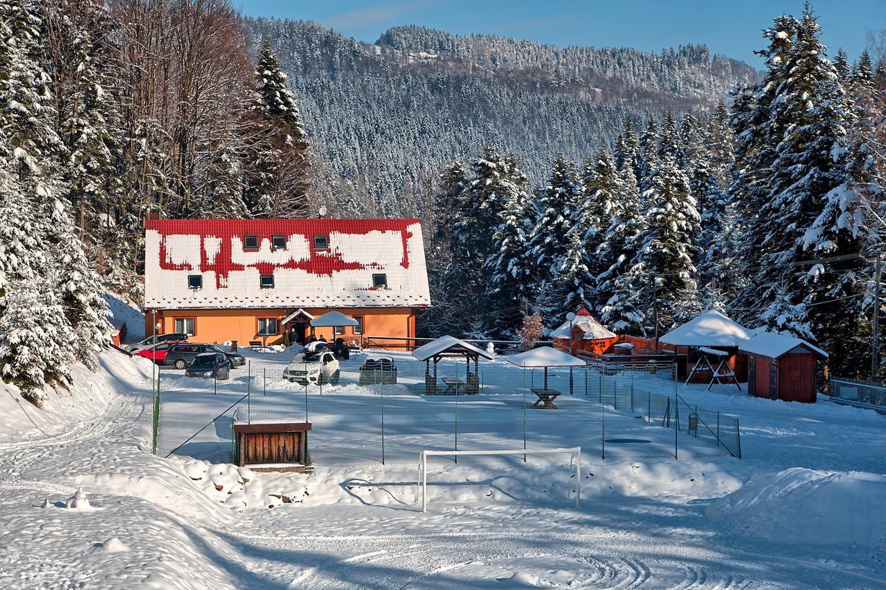 Hotel Osrodek Wypoczynkowy Iskra Piwniczna-Zdroj Exteriér fotografie
